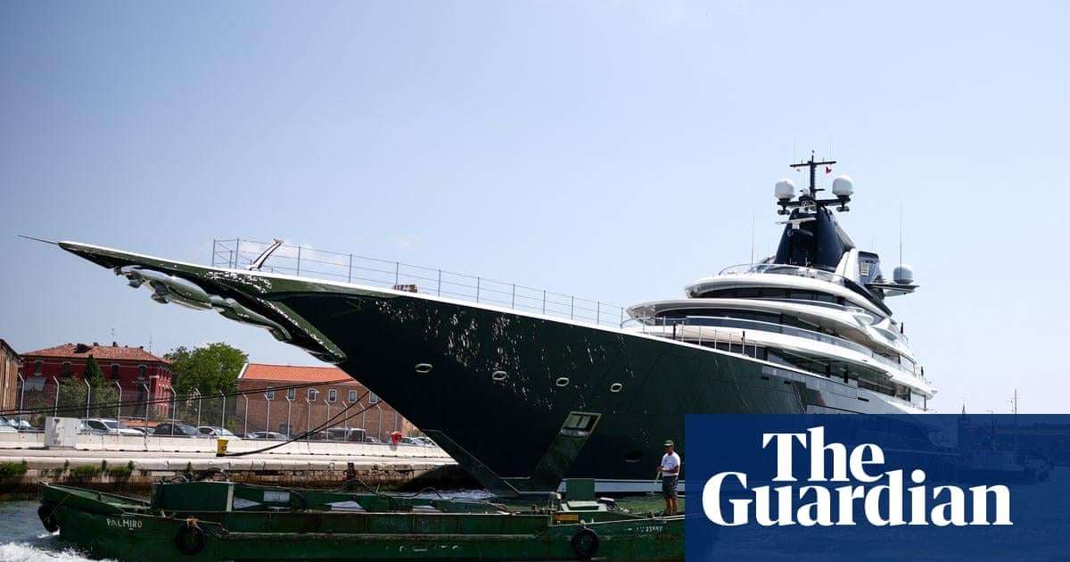 image for Billionaires’ wealth surged $6.5tn over past decade, Oxfam reports