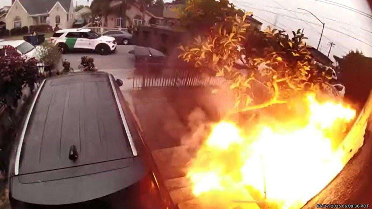 image for Video shows federal agents blast their way into Huntington Park home