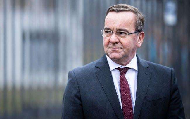 image for Germany to send naval ships to Arctic to counter Russia's military build-up