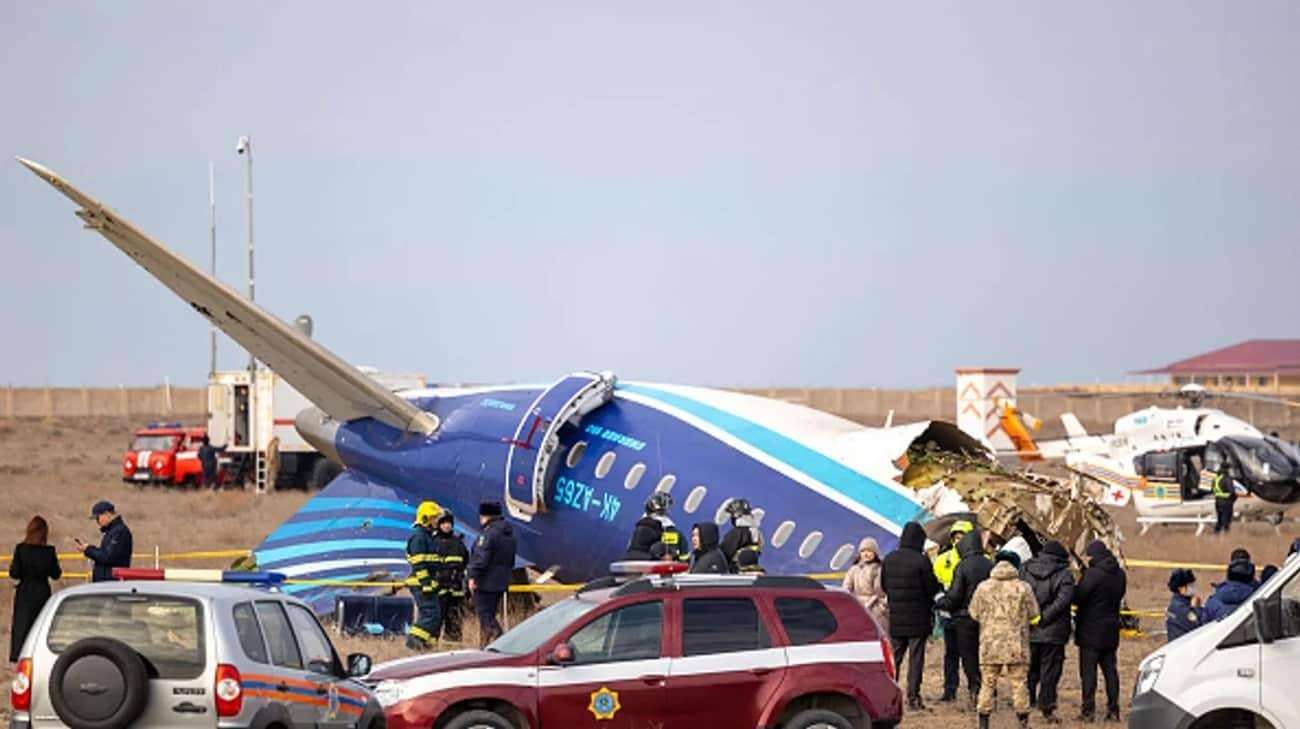 image for Plane crash near Kazakhstan's Aktau: recording surfaces of Russian giving order to open fire – photo, video
