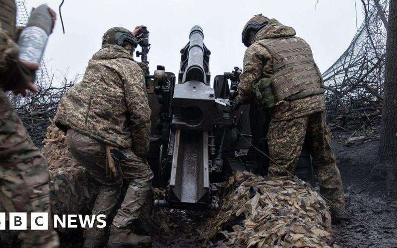 image for Ukraine fears increased Russian aggression after US halt of weapons supply