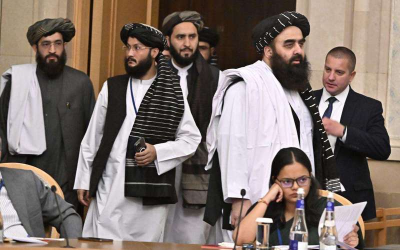 image for Russia becomes first country to recognize Afghanistan's Taliban government