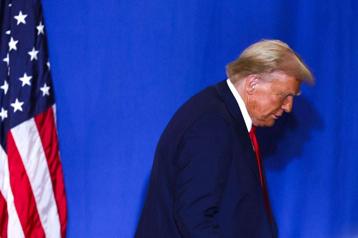 image for Trump says he 'didn't make any progress' with Putin following phone call