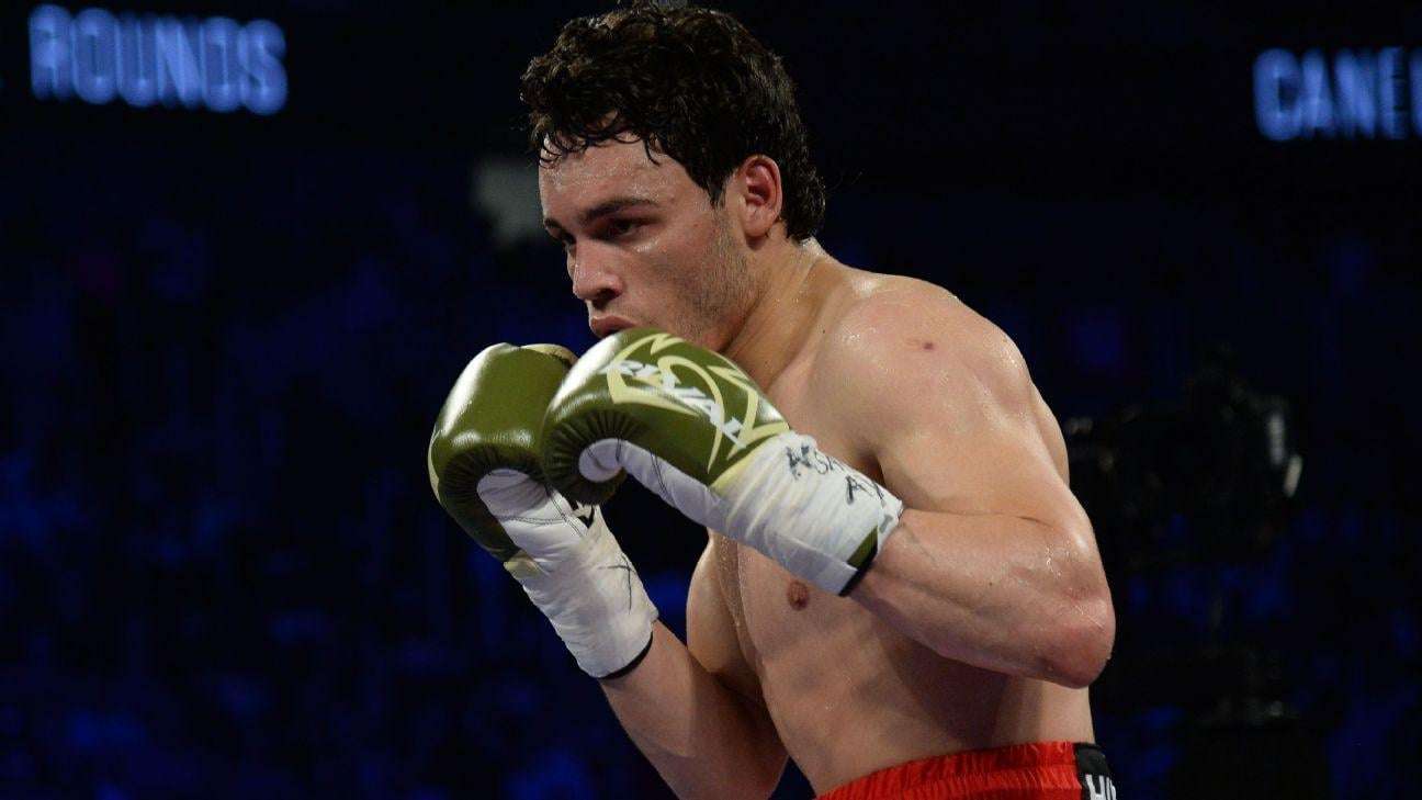 image for Boxer Julio Cesar Chávez Jr. arrested by ICE, to be deported