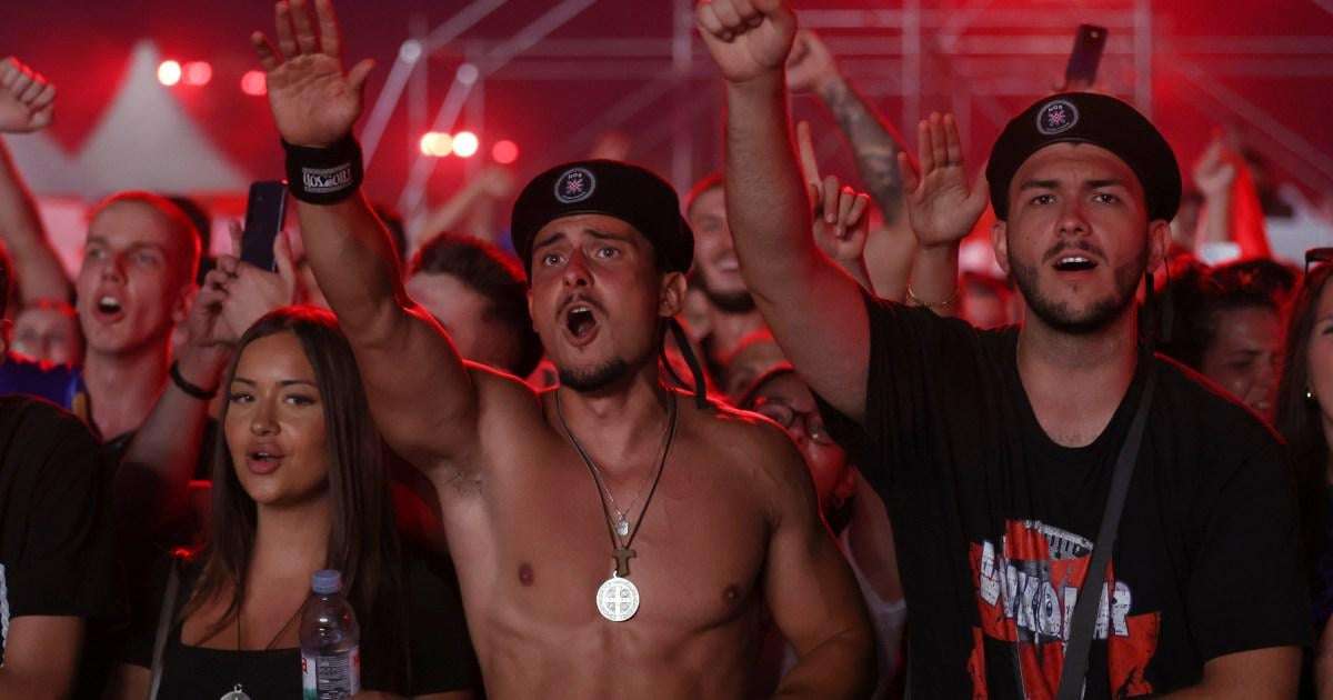 image for Croatian right-wing singer Marko Perkovic and fans perform pro-Nazi salute at massive concert