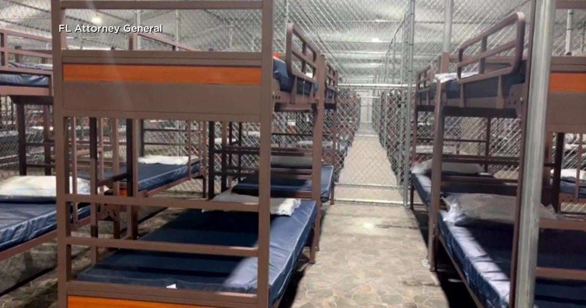 image for Alligator Alcatraz detainees allege inhumane conditions at immigration detention center