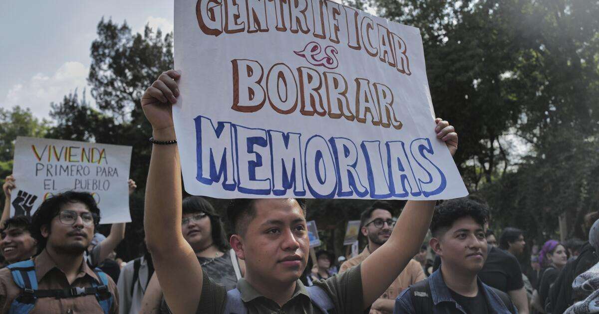 image for ‘Gringo go home.’ Mexico City protests target Americans, gentrification