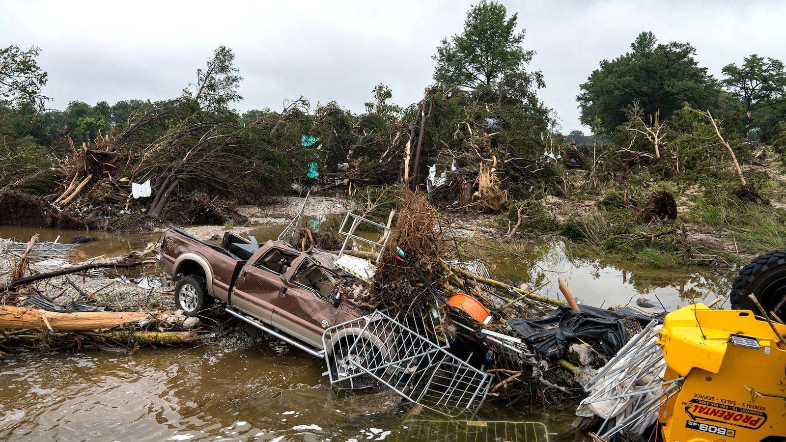 image for Kerr County officials waited 90 minutes to send emergency alert after requested, dispatch audio shows