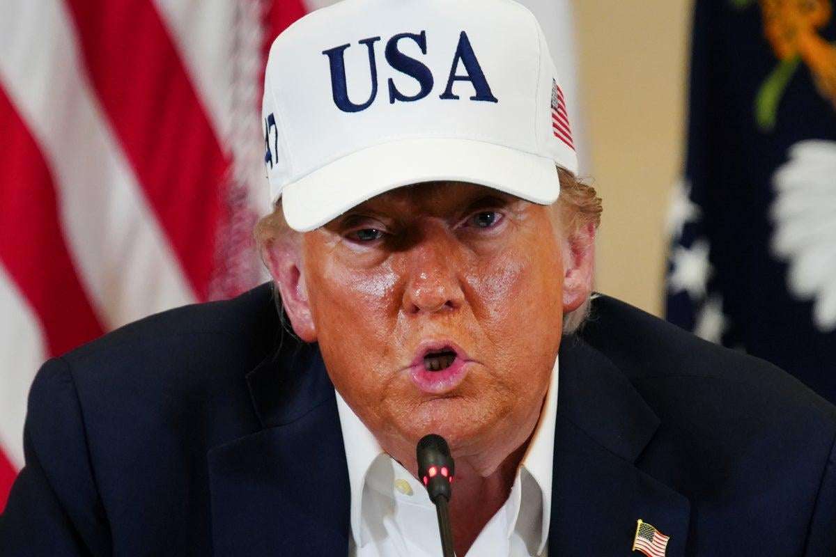 image for Rosie O’Donnell goes medieval on Trump over citizenship threat: ‘King Joffrey with a tangerine spray tan’