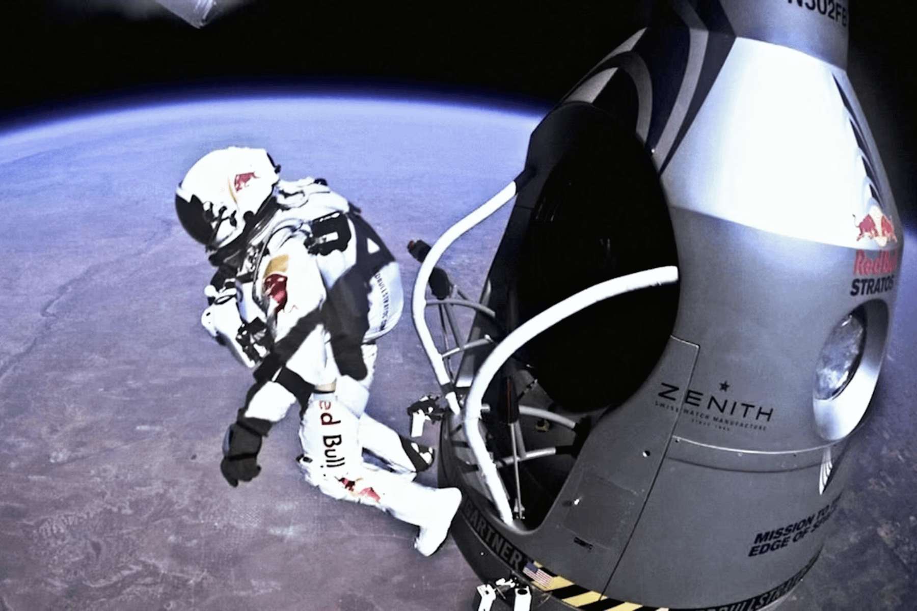image for Felix Baumgartner, Who Jumped From Stratosphere, Dies in Italy