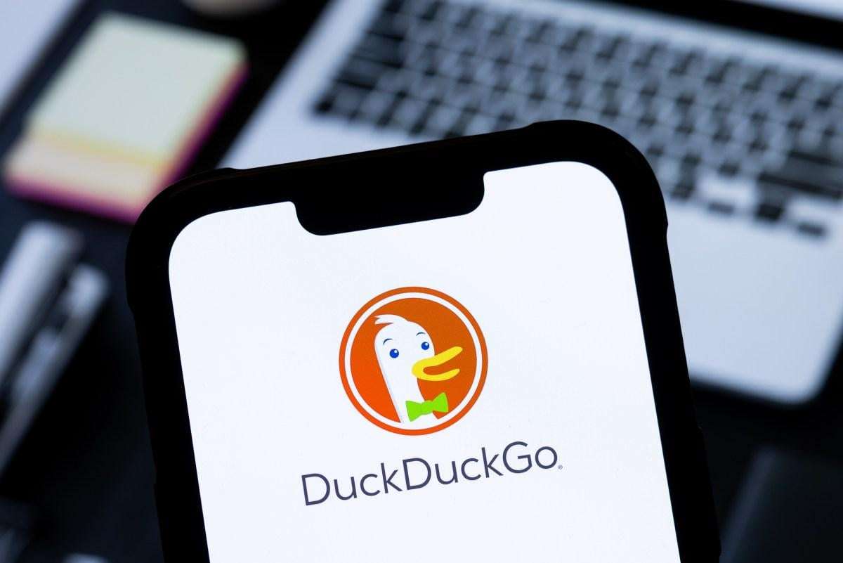 image for DuckDuckGo now lets you hide AI-generated images in search results