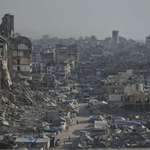 image for Tents sheltering displaced Palestinians - Jehad Alshrafi/The Associated Press (17-7-2025)
