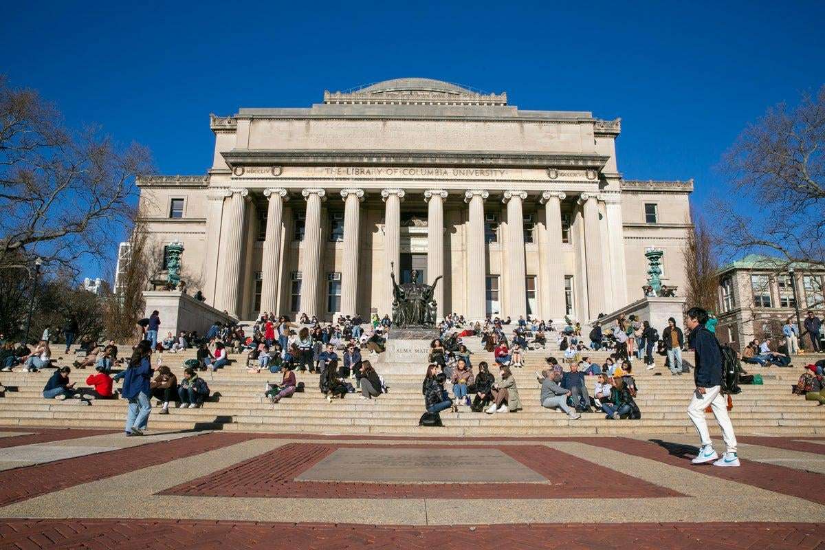image for Columbia University agrees to pay more than $220M in deal with Trump to restore federal funding