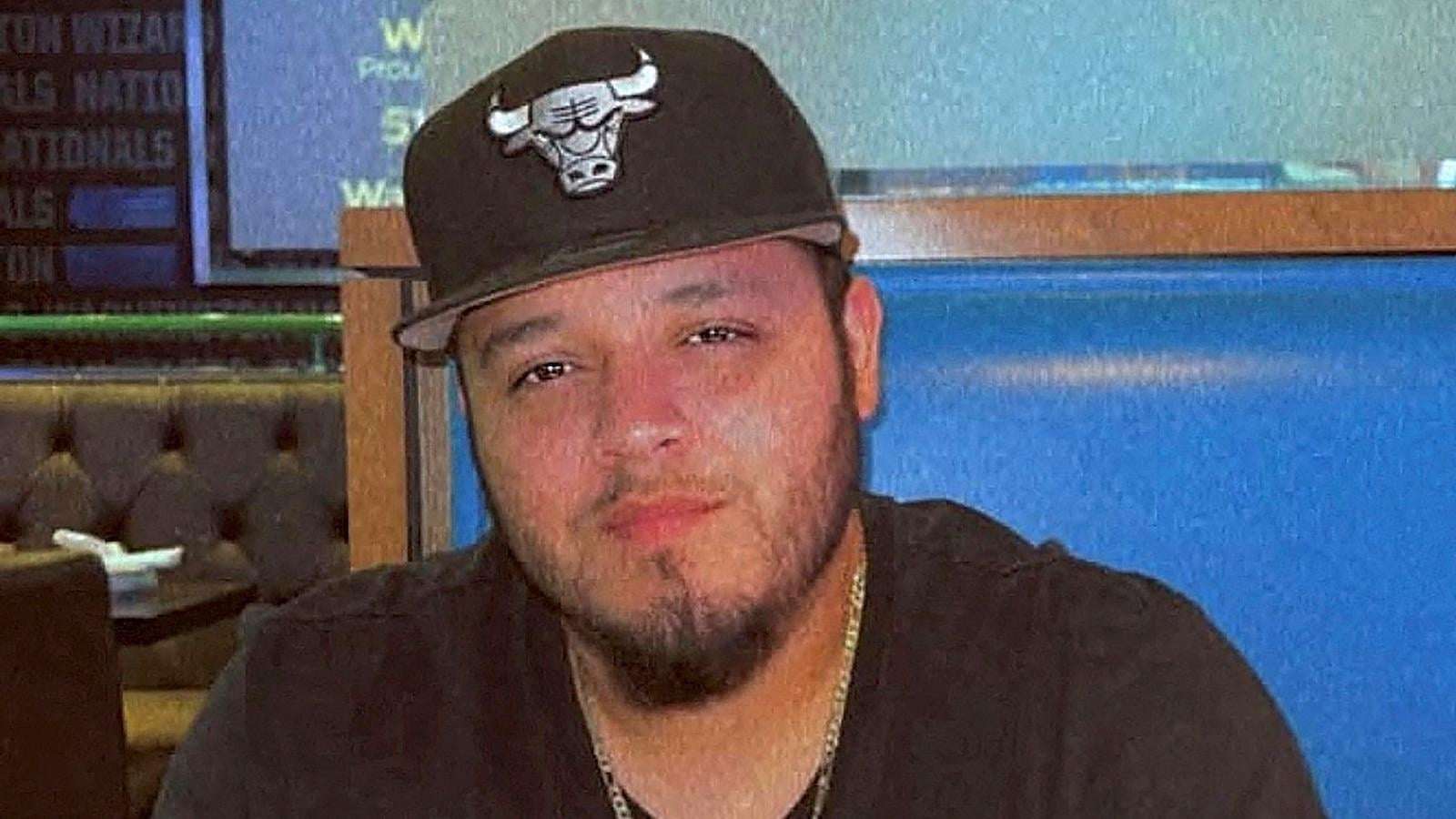 image for Judge pauses Kilmar Abrego Garcia's release for 30 days
