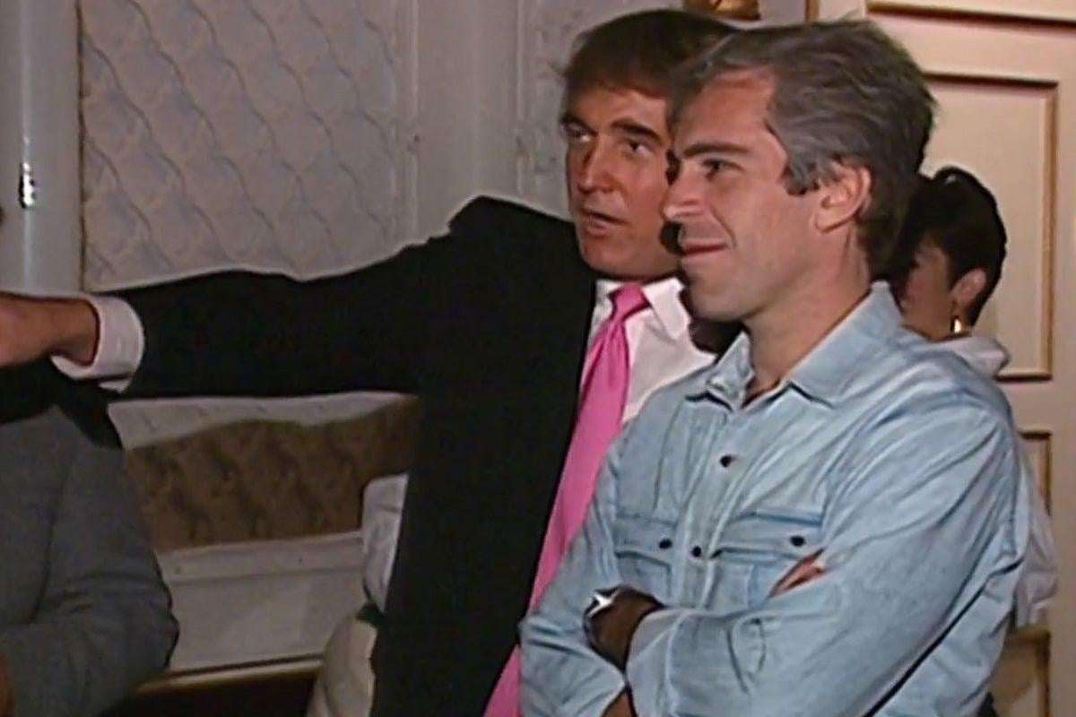 image for DOJ told Trump that his name is among others in the Epstein files: report