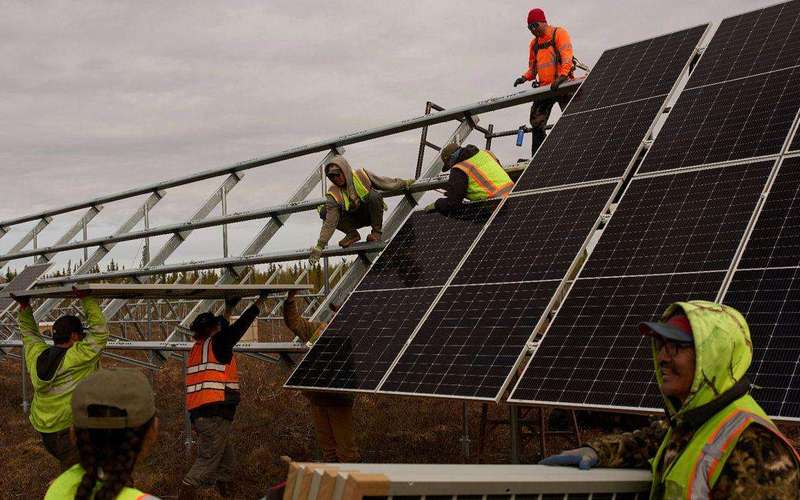 image for More than 90% of new renewable energy capacity is now cheaper than fossil fuels, study shows