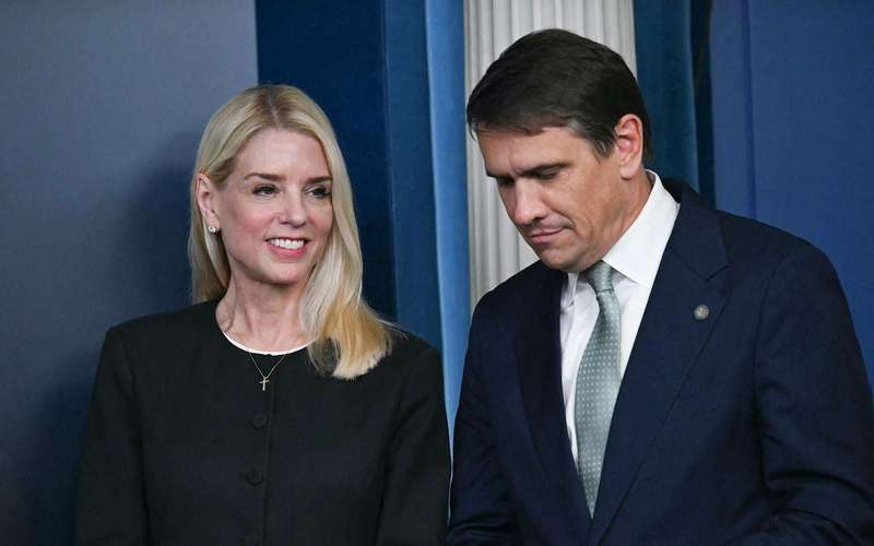 image for Ghislaine Maxwell received limited immunity during meetings with deputy attorney general: Sources