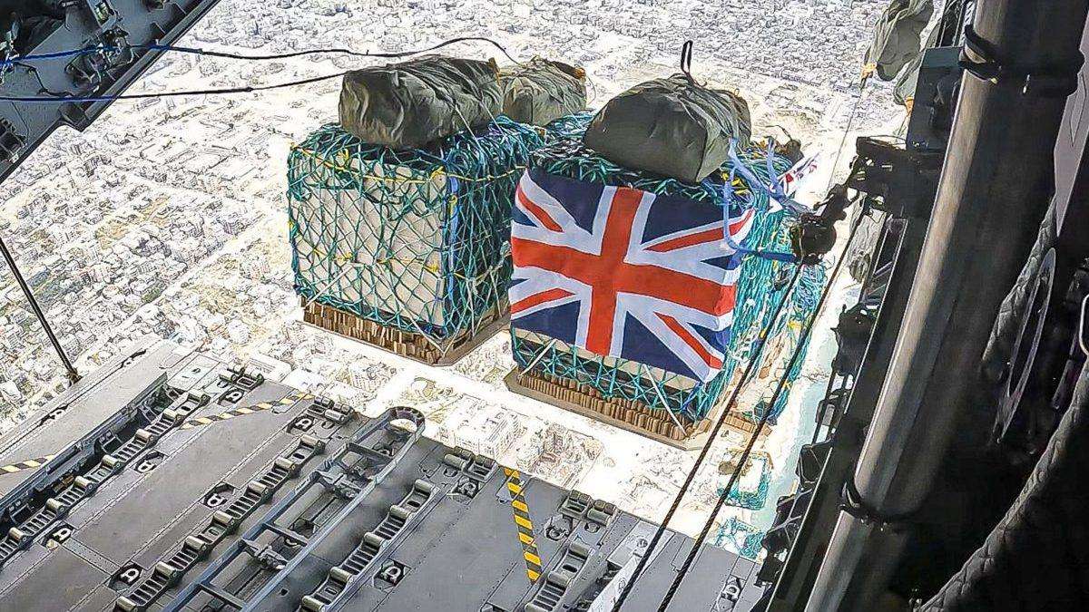 image for RAF to drop aid into Gaza as Starmer calls starvation 'indefensible'