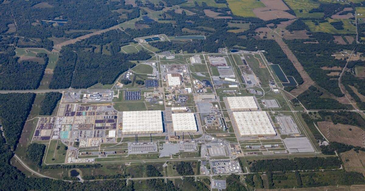image for Billionaire Peter Thiel backing first privately developed US uranium enrichment facility in Paducah