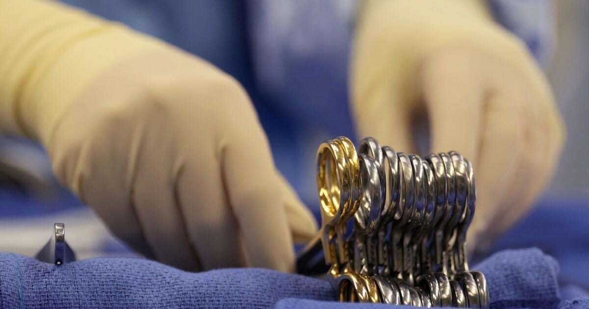 image for Kentucky man wakes during organ harvesting procedure, prompting federal investigation
