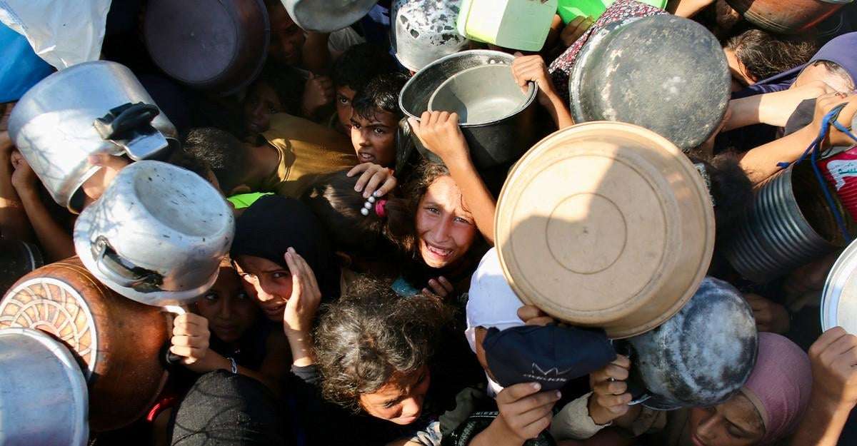 image for Food Aid in Gaza Has Become a Horror