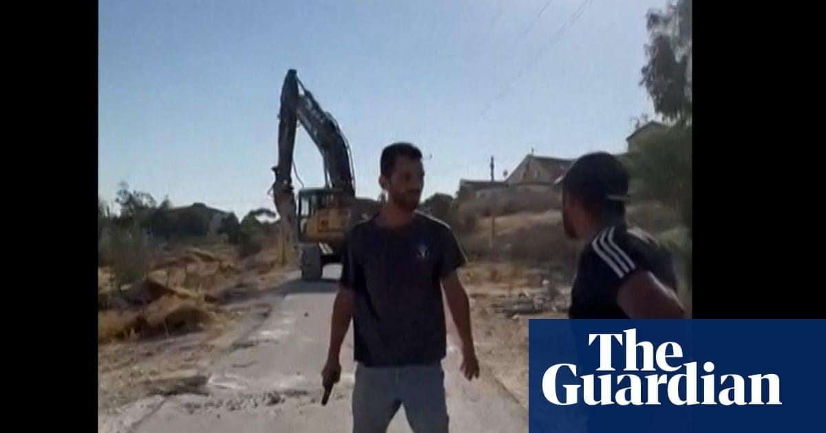 image for Wave of condemnation after killing of Palestinian activist in West Bank