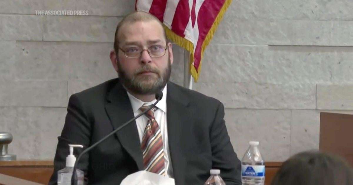 image for Former Ohio police officer who fatally shot Andre Hill gets 15 years in prison for murder
