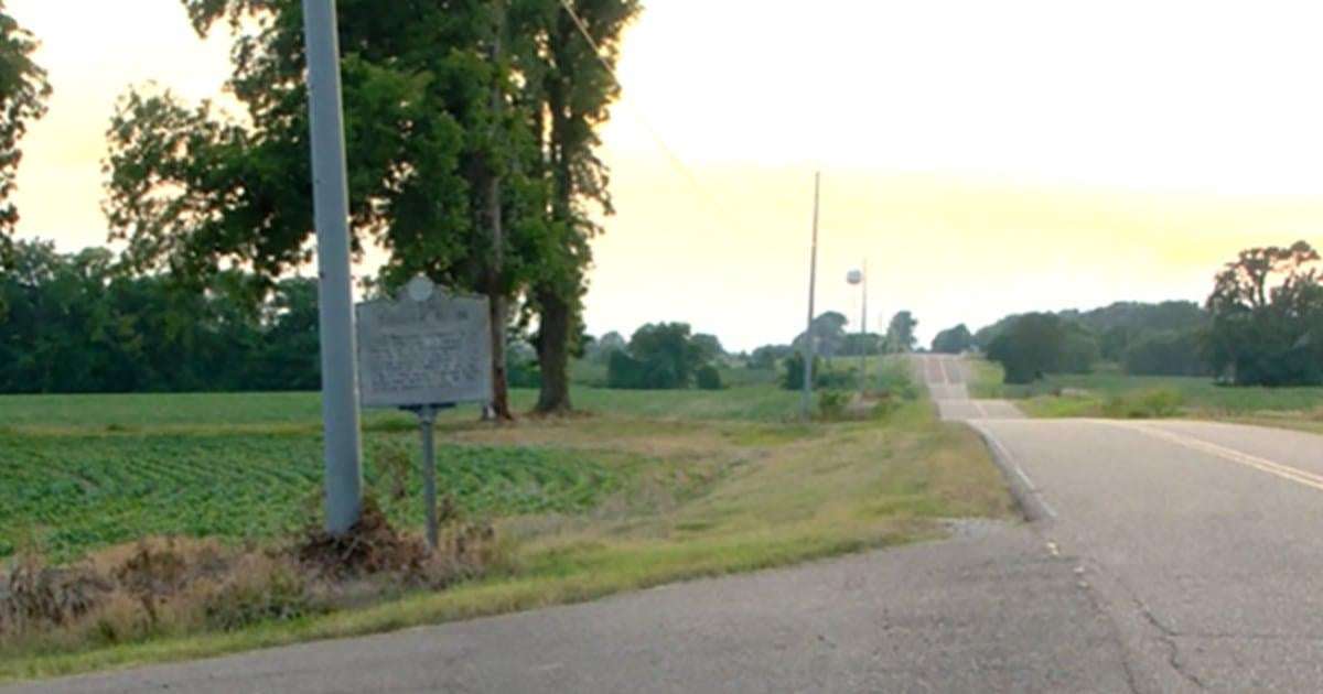 image for Baby found on 'random' Tennessee yard before 4 relatives are found dead