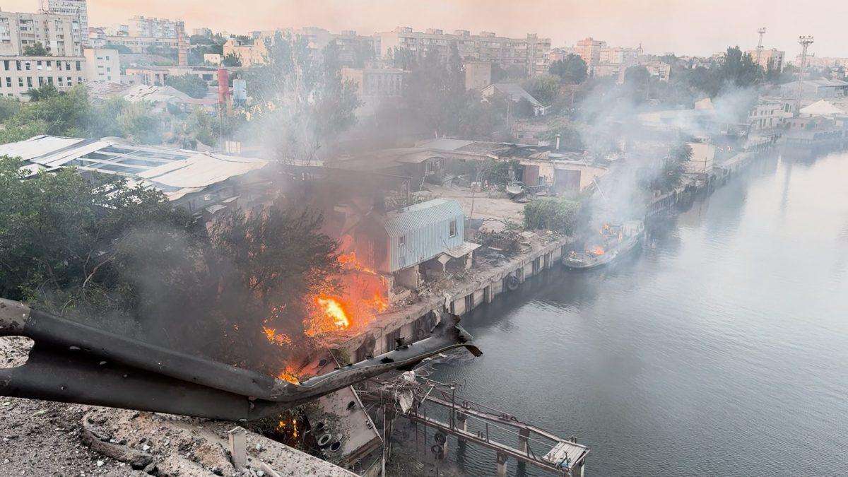 image for Four things to know about Ukraine's attack on Russian oil depot in four minutes