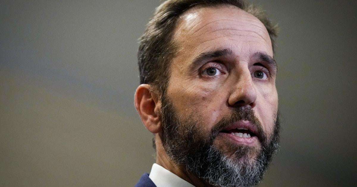 image for Office of Special Counsel launches investigation into ex-Trump prosecutor Jack Smith