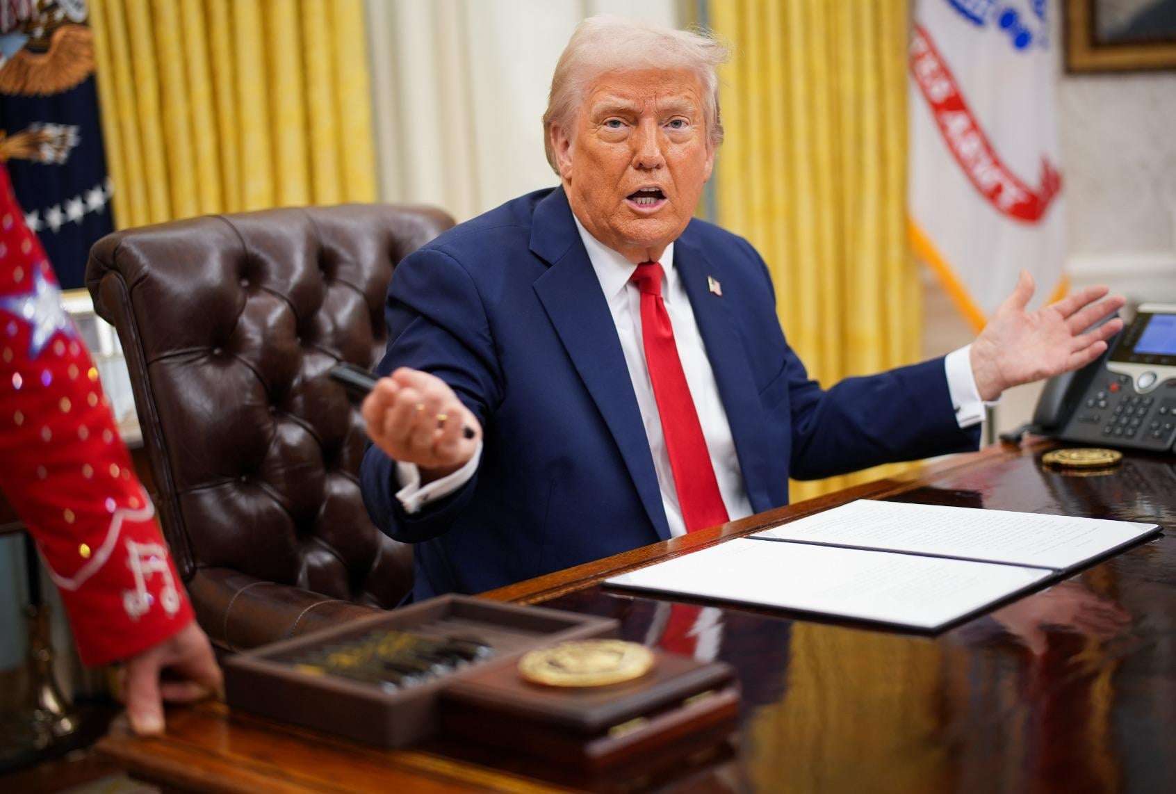 image for Many Americans say Trump “involved” in Epstein crimes: poll