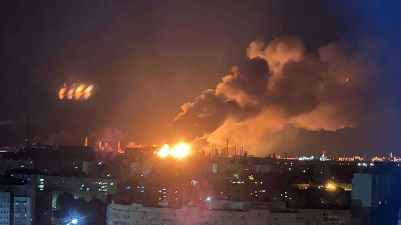 image for Drones attack Russia's Volgograd: fires break out at refinery – video