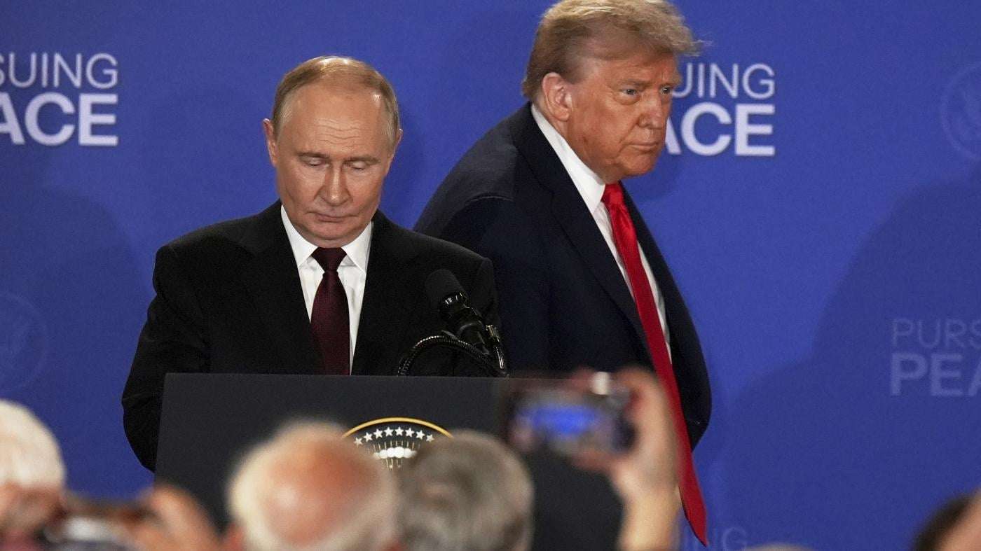image for Government papers found in an Alaskan hotel reveal new details of Trump-Putin summit