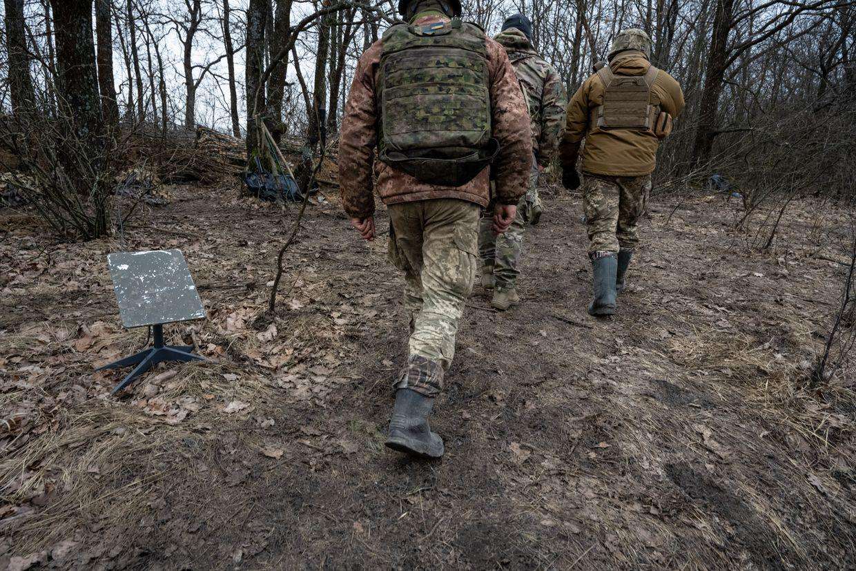 image for Half of Starlink terminals sent to Ukraine found in Russian-occupied areas, US agency says
