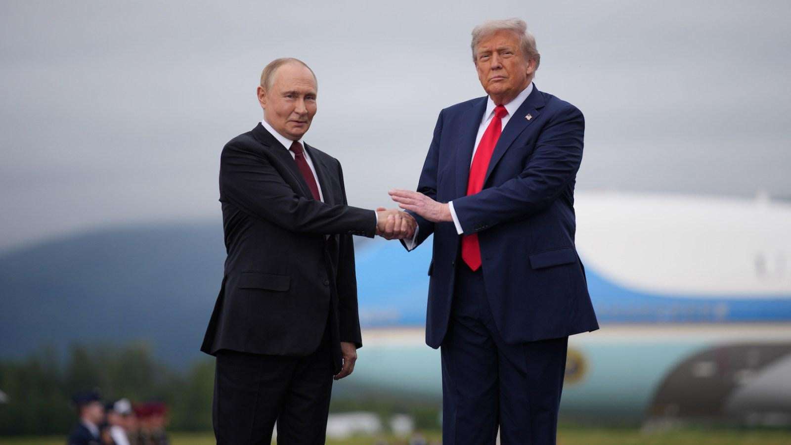 image for Someone Left Documents Detailing Trump-Putin Summit in Hotel Printer