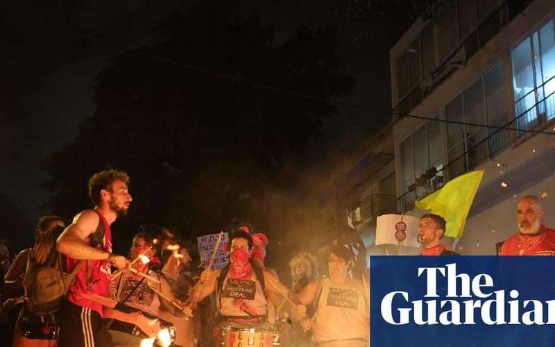 image for Hundreds of thousands of protesters gather in Tel Aviv to demand end to Gaza war