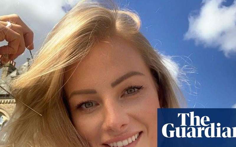 image for Experienced skydiver deliberately fell to her death, coroner finds