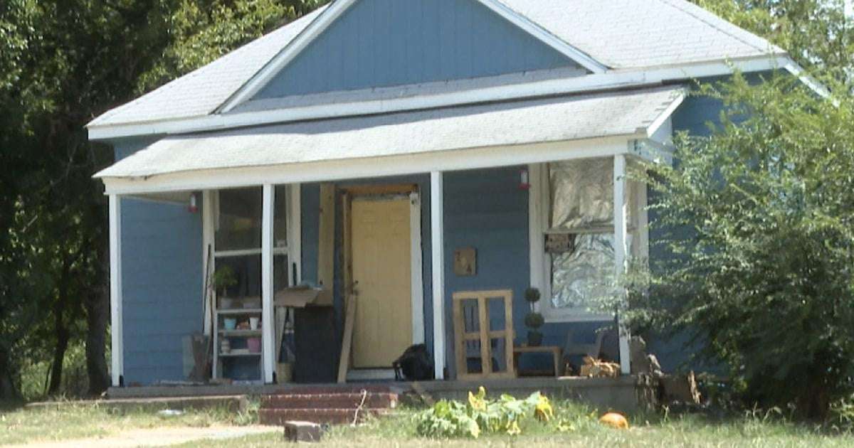 image for Oklahoma man arrested after 11-year-old stepdaughter gives birth; mother charged with enabling abuse