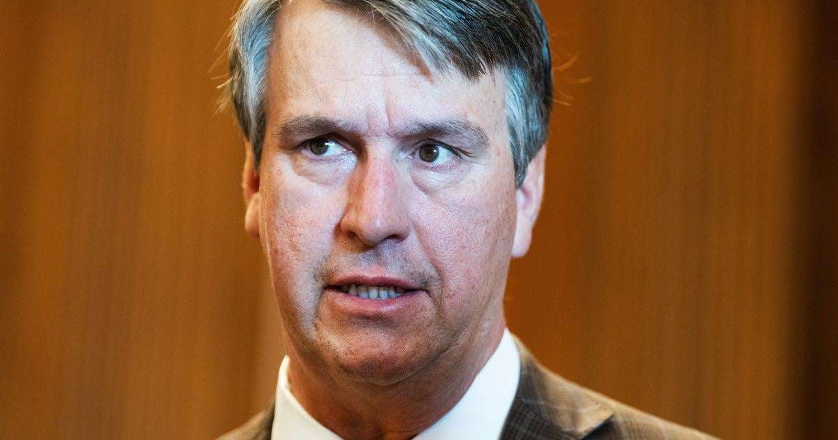 image for Alabama Republican Booed Out Of Town Hall While Attempting To Defend Trump