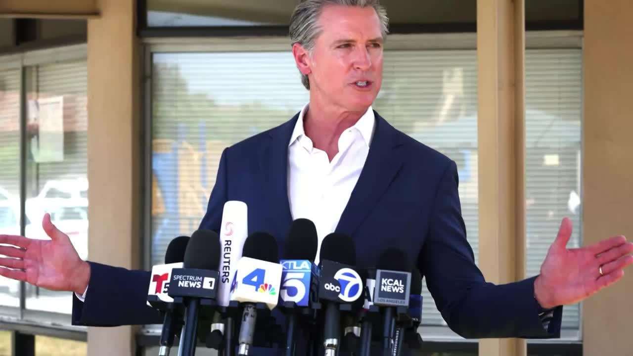 image for Gavin Newsom Says Trump Wants To Run For a Third Term, Calls Americans To 'Wake Up': 'You Think He's Joking?'