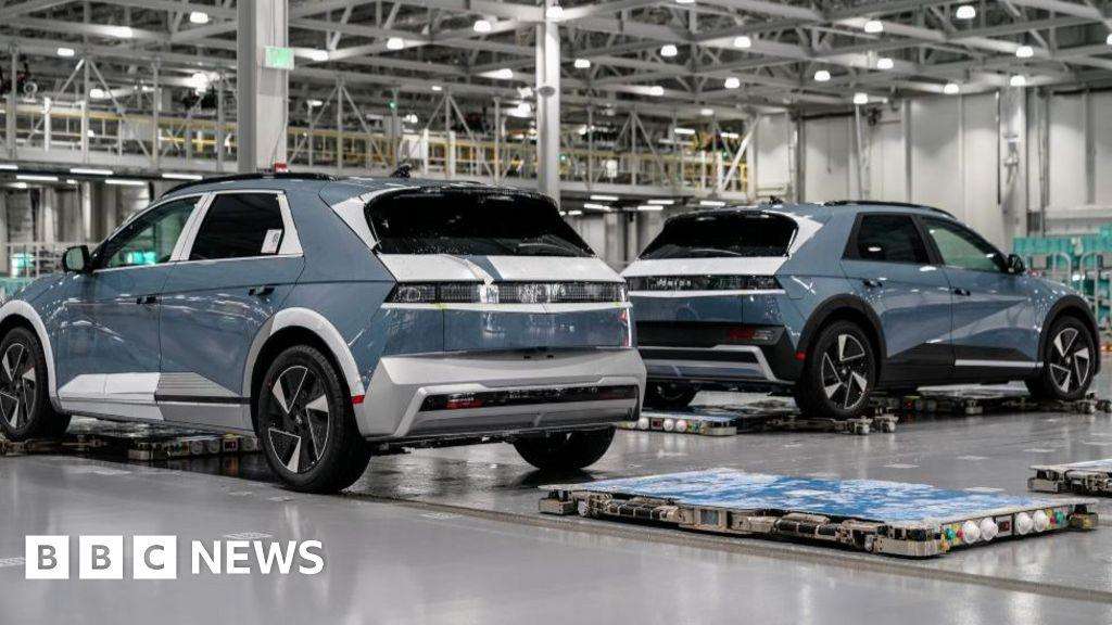 image for South Koreans detained in ICE raid at Hyundai electric vehicle site in Georgia