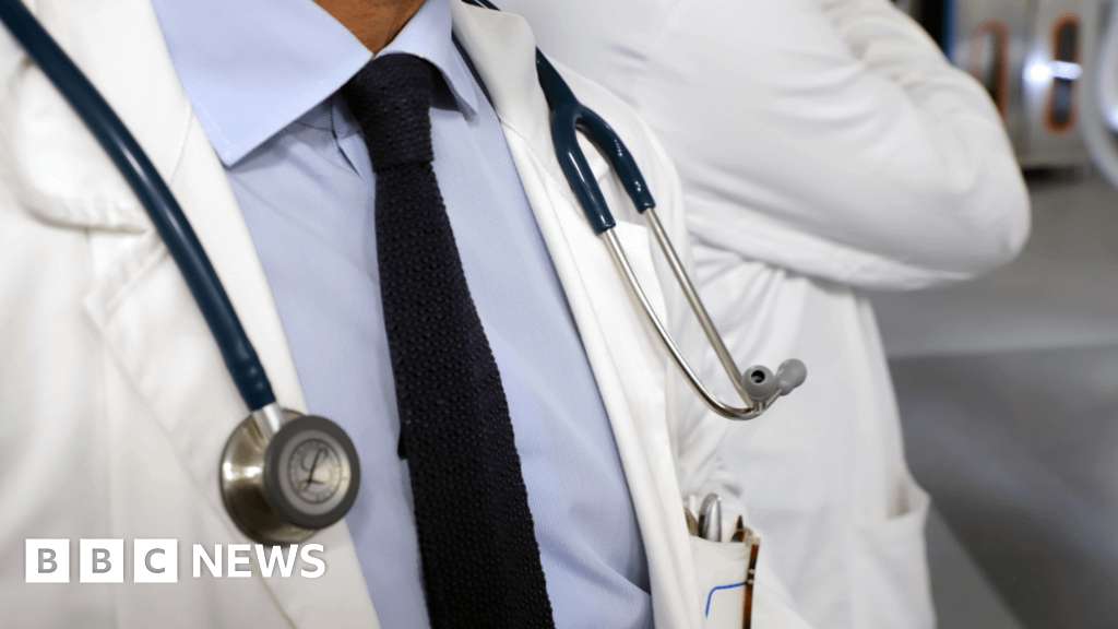 image for Tameside doctor walked out of operation for sex with nurse