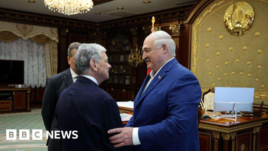 image for Belarus frees political prisoners in exchange for easing of US sanctions