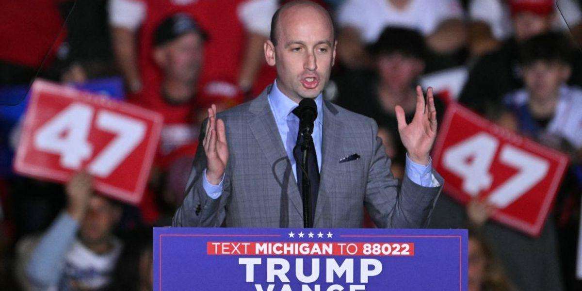 image for White House Working to Criminalize Left-Wing Dissent as 'Domestic Terror' in Wake of Kirk Murder