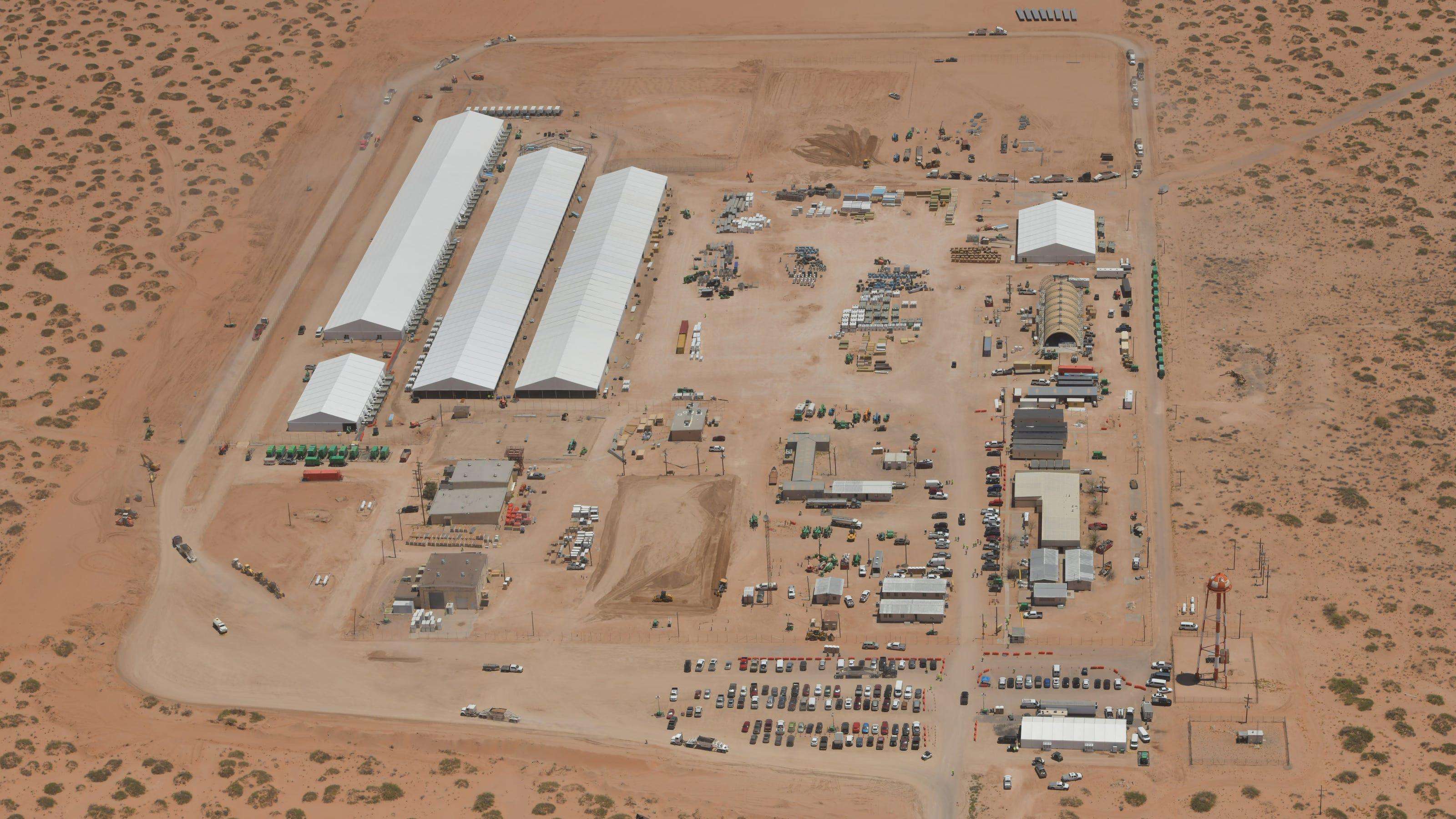 image for ICE report finds 60 violations in 50 days at Fort Bliss migrant facility in El Paso, Texas