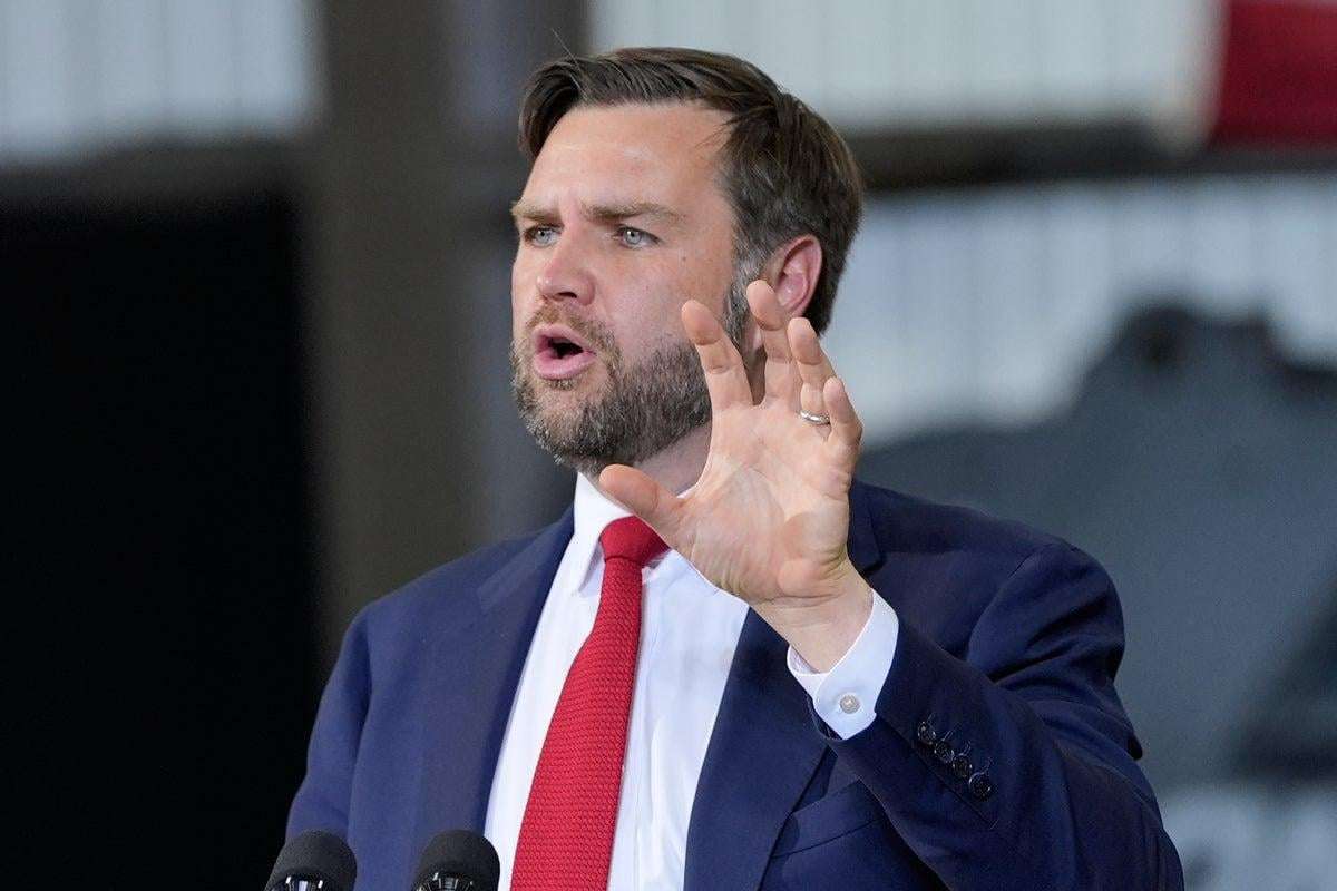 image for Internet reminds JD Vance he called Trump ‘Hitler’ as he demands left stop using ‘Nazi’ for opponents