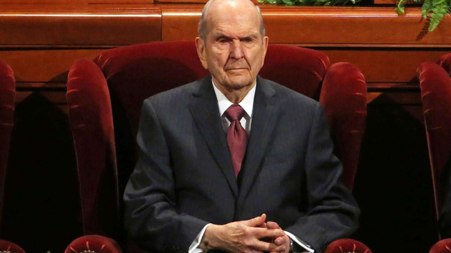 image for Russell M. Nelson, oldest-ever president of The Church of Jesus Christ of Latter-day Saints, dies