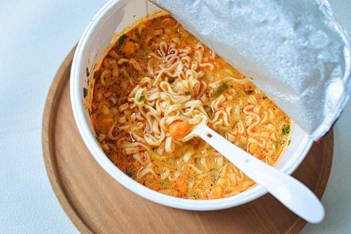 image for More and more kids are getting burned making instant noodles because of K-Pop TikTok trend, doctors say