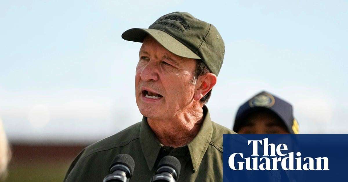 image for Louisiana governor asks for national guard deployment to New Orleans
