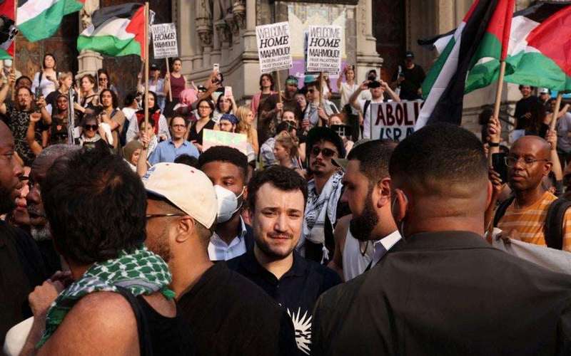 image for Federal judge rules Trump unconstitutionally targeted Gaza war protesters for deportation